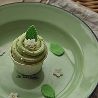 春日抹茶纸杯蛋糕 春日抹茶纸杯蛋糕