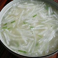 晶莹萝卜丝汤 晶莹萝卜丝汤