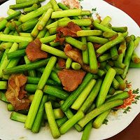 蒜苔炒肉