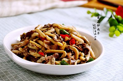 菌菇炒肉片 菌菇炒肉片