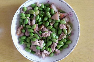 青豆烧肉 青豆烧肉