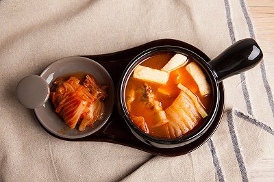 韩国经典泡菜汤 韩国经典泡菜汤