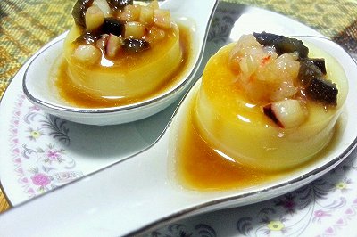 鱿鱼海参虾仁蒸玉子豆腐(三鲜玉子豆腐) 鱿鱼海参虾仁蒸玉子豆腐(三鲜玉子豆腐)