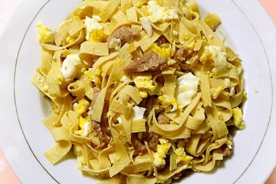 豆皮炒鸡蛋肉家常菜 豆皮炒鸡蛋肉家常菜