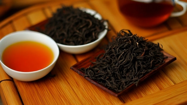华莱黑茶价格分析:如何识别真正的优质产品? 华莱黑茶价格分析:如何识别真正的优质产品?
