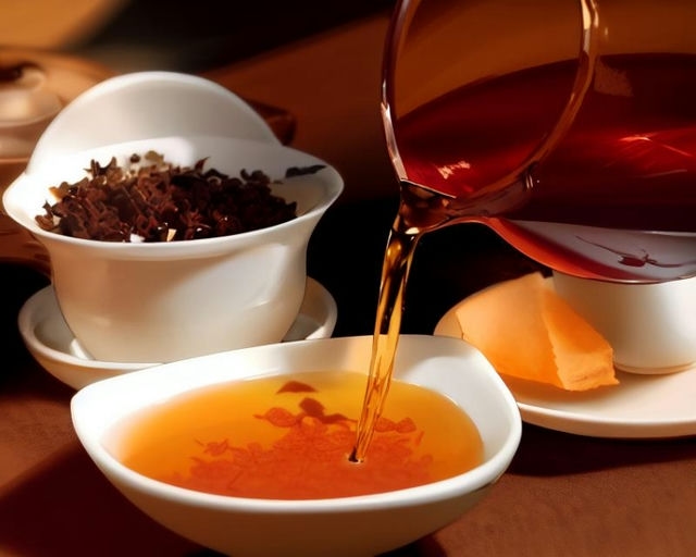 睡前品茗：普洱茶的选择与影响全解析