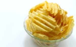 小吃市场新星：10元内最受欢迎的小吃品牌_10元左右的零食